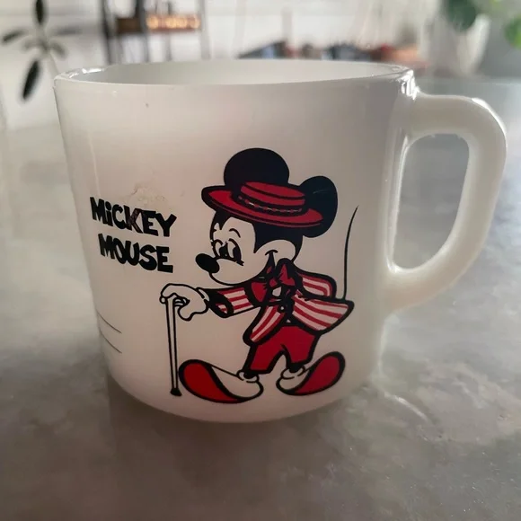 Vintage Mickey Mouse & Minnie Mouse White Milk Glass Coffee Mug - Picture 2 of 5